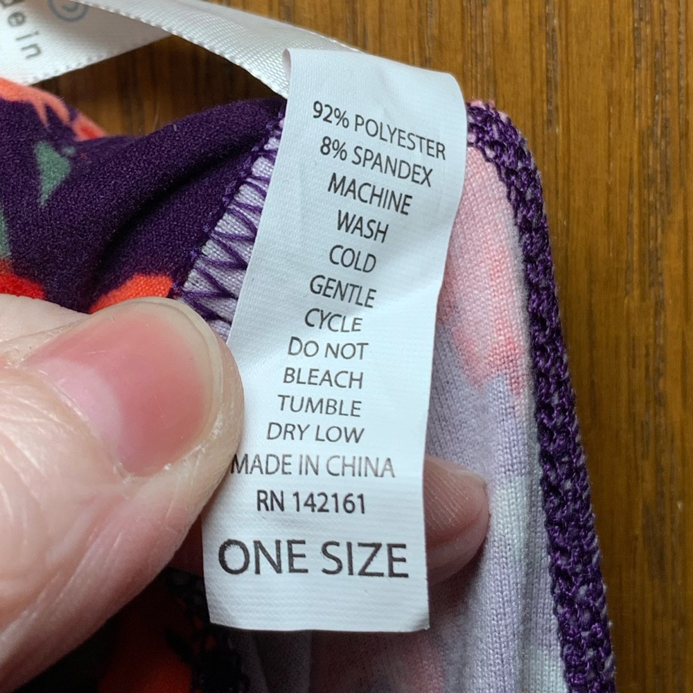 NWOT- LuLaRoe Leggings One Size – Purple with Coral & Blue Floral Print - Picture 9 of 10